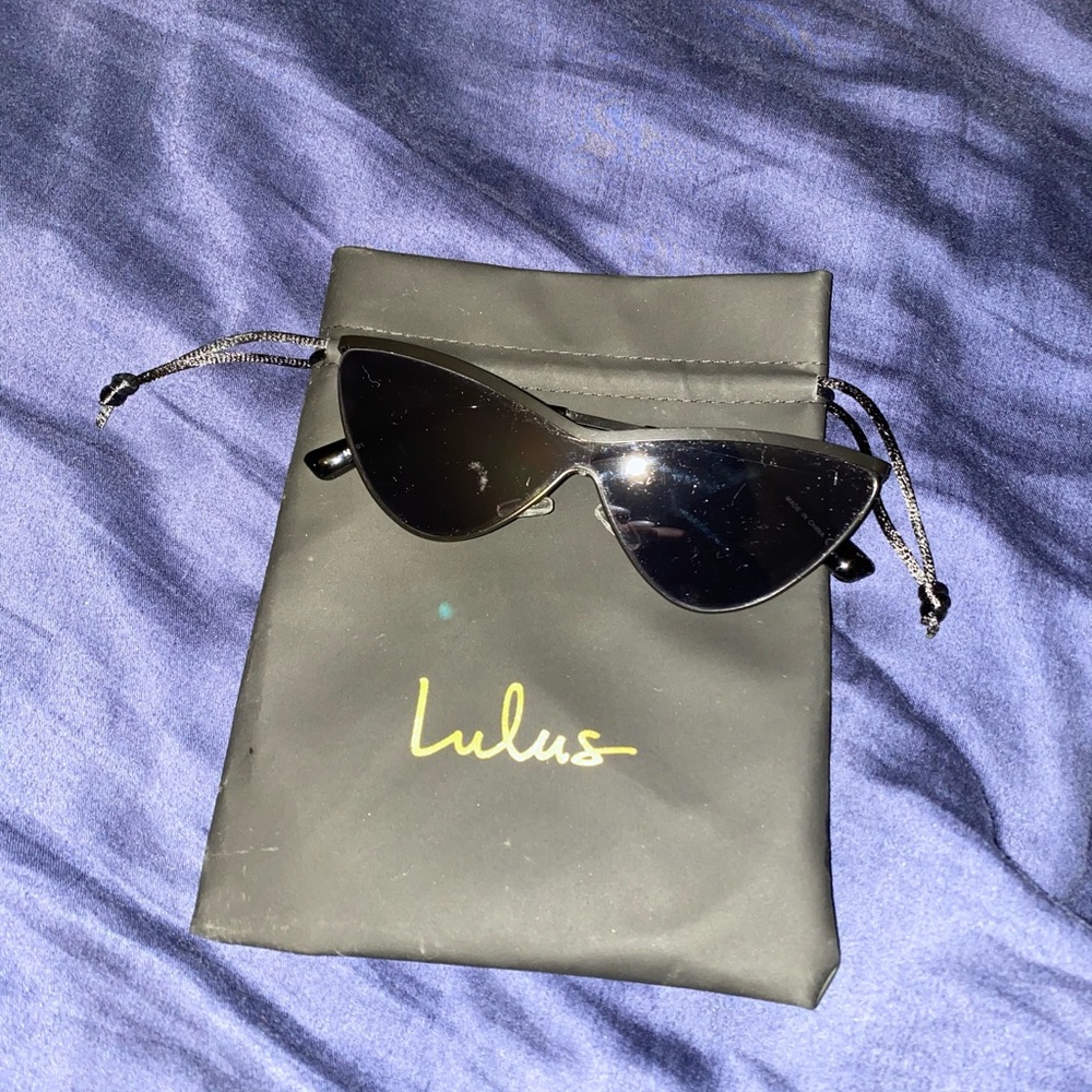 Lulus cat eye sunglasses
